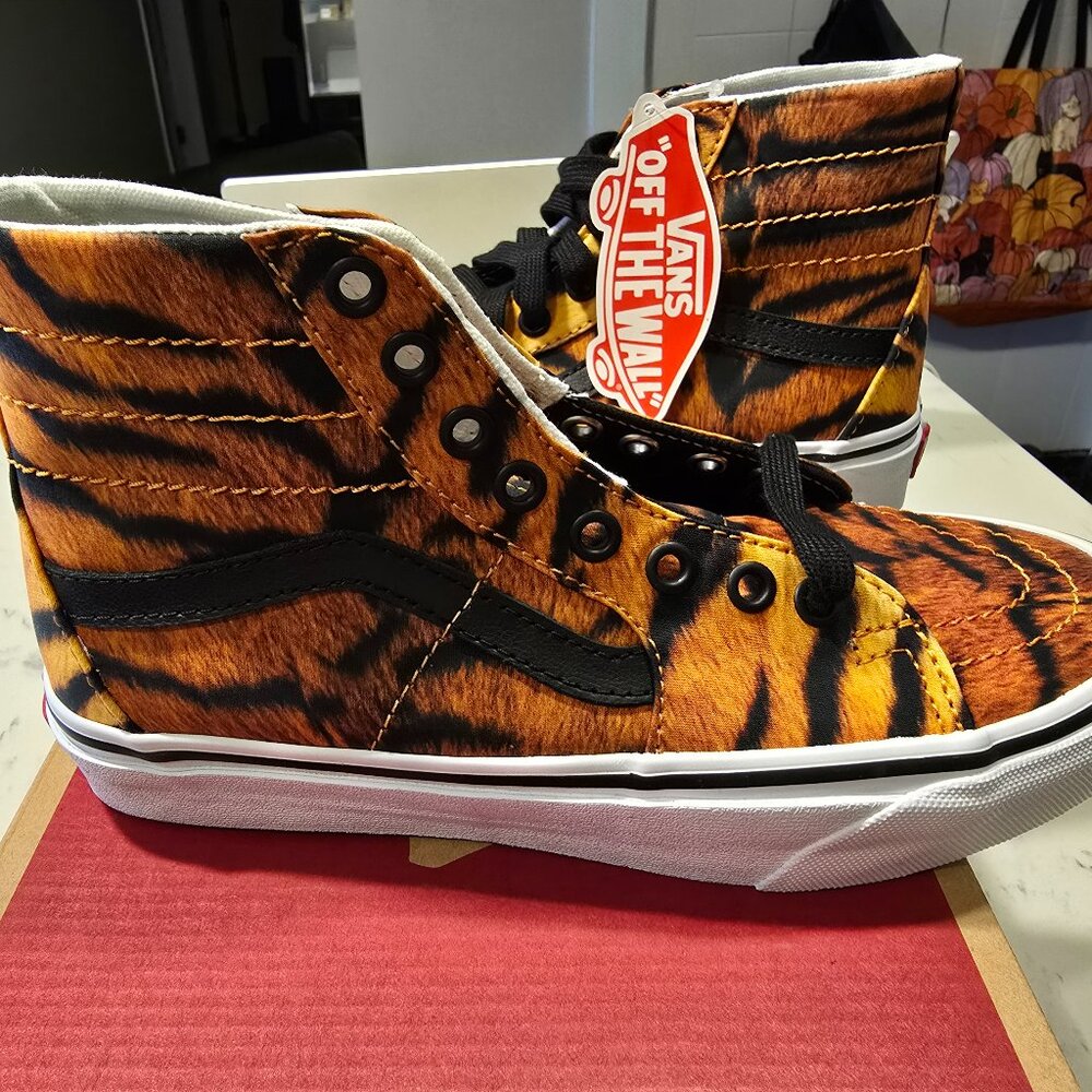 Vans SK8-Hi Tapered Women's Shoes Size 7.0 Tiger Print Sneakers NEW